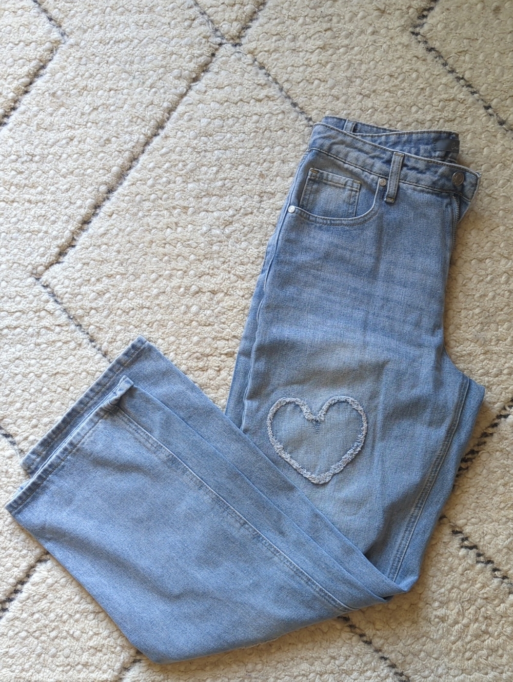 Women's Light Blue Straight-Leg Jeans with Heart Patch